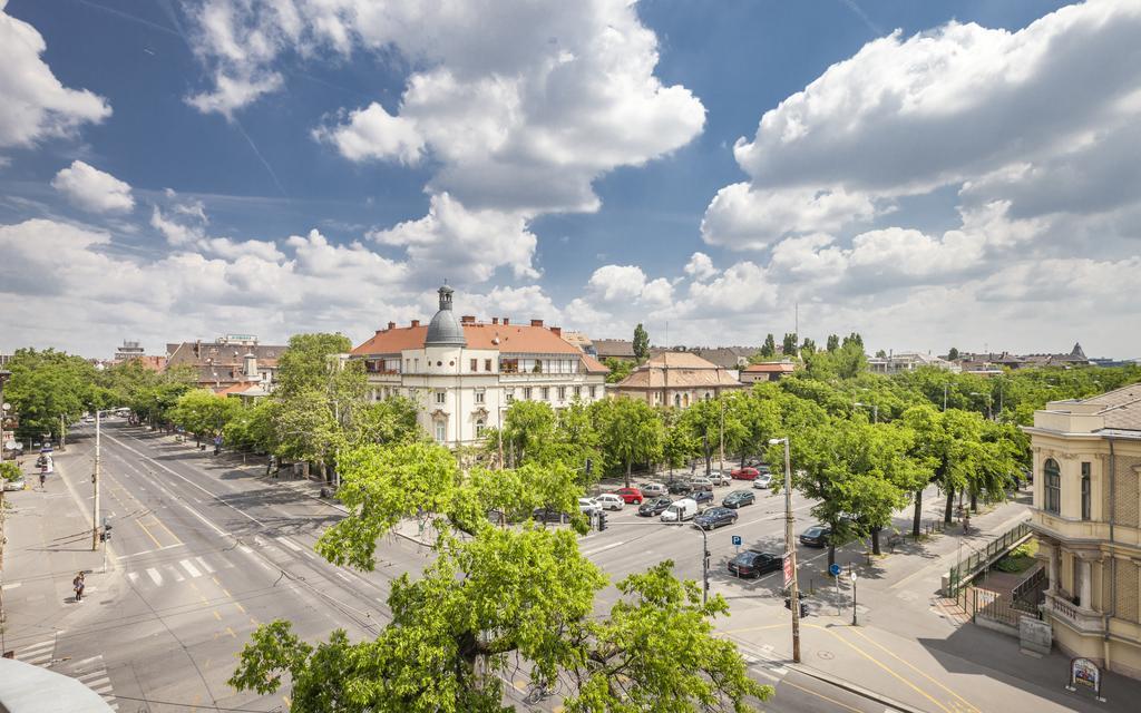 Terrace Apartments At City Park Budapest Bagian luar foto