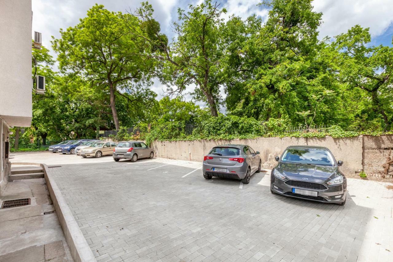 Terrace Apartments At City Park Budapest Bagian luar foto